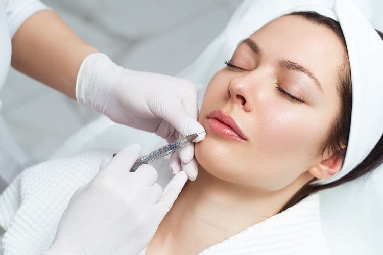 Aesthetic Injectables: Exploring Popular Non-Surgical Cosmetic Treatments